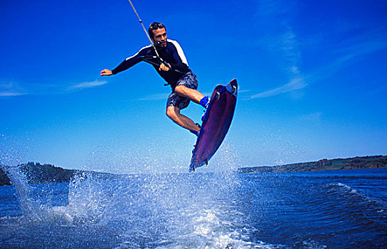 男人,海上滑板,煤,湖,艾伯塔省,加拿大