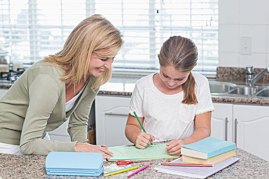 高兴,母亲,帮助,女儿,家庭作业