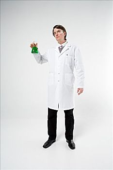 科学家,拿着,长颈瓶