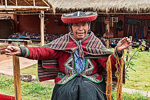 地方特色,女人,旋转,毛织品,乌鲁班巴,秘鲁,南美