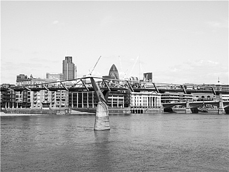 黑白,千禧桥,伦敦,英国