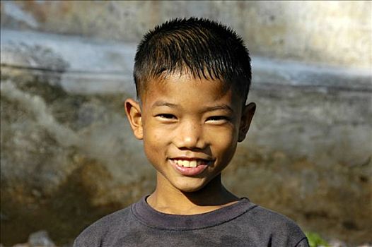 友好,微笑,男孩,琅勃拉邦,老挝,东南亚