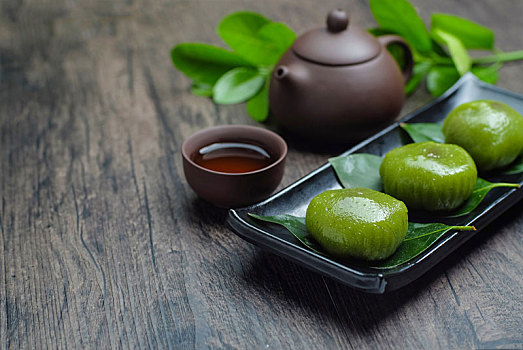 青團(tuán) 清明節(jié)食品