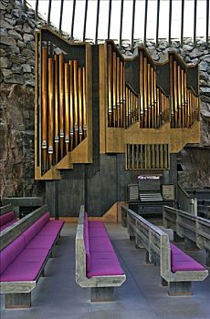 岩石教堂,巨型管风琴