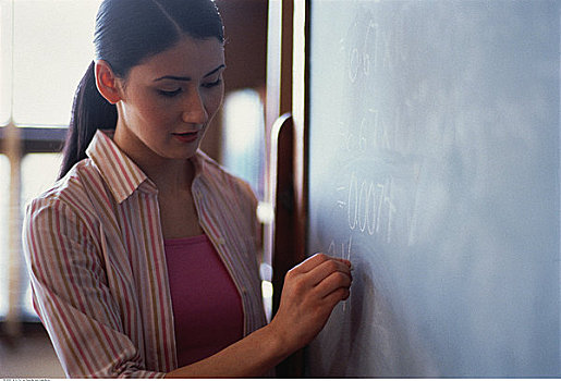 女性,教师,文字,黑板,教室