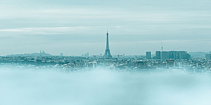 巴黎艾菲尔铁塔的冬天