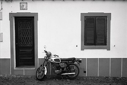 摩托车,停放,靠近,门,葡萄牙