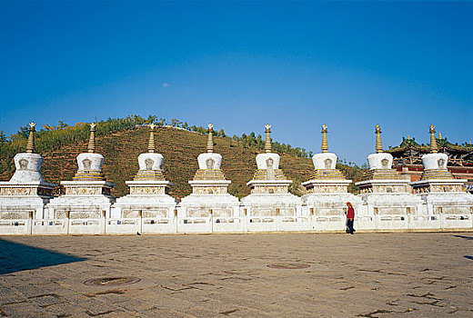 青海西宁塔尔寺八塔