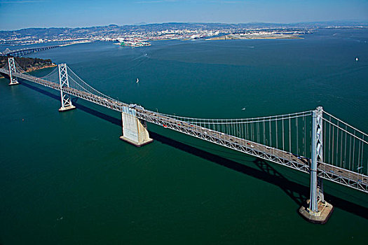 美国,加利福尼亚,海湾大桥,旧金山湾,耶巴布埃纳岛,俯视