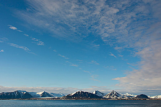 挪威,斯瓦尔巴特群岛,斯匹次卑尔根岛,高,云,子夜太阳