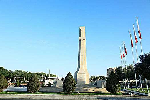 瓦莱塔广场上的纪念碑