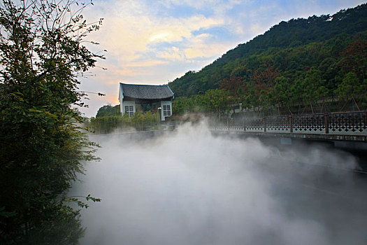 外景,云雾,水汽,建筑,朦胧,画意,天空