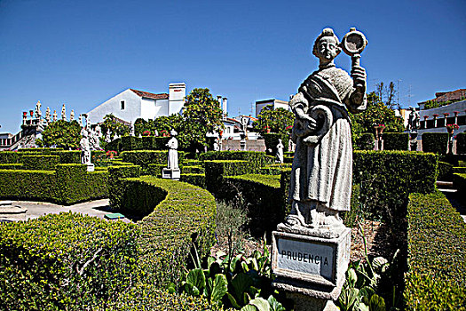 雕塑,花园,主教宫殿,葡萄牙,2009年