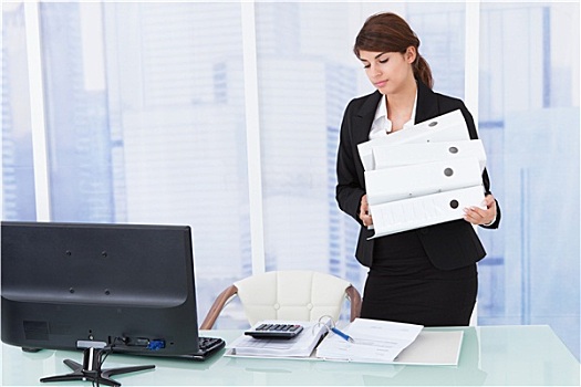 职业女性,活页文件夹,办公室