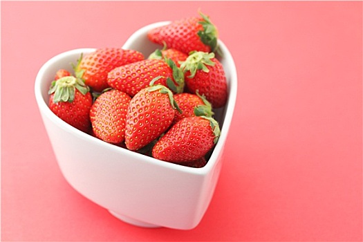 草莓,爱情
