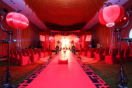 中式婚礼,红色,传统,红灯笼,婚礼布置,布景,红双喜,喜字,大厅,对称,火炉,t台