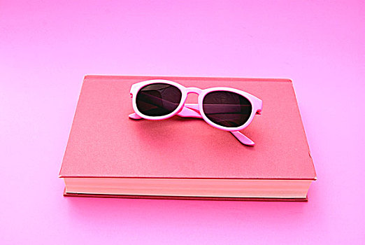 粉色,墨镜,卧,书本
