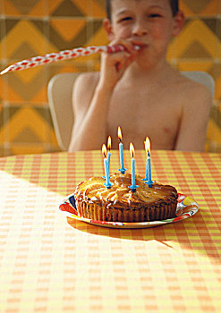 小男孩,生日蛋糕,聚会,吹筒
