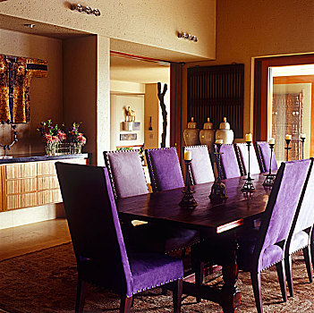 餐厅,大,桌子,座椅,十四,椅子,软垫,紫色,鲜明,黄色,赭色,墙壁