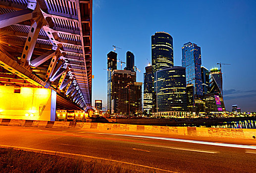 摩天大楼,桥,夜晚,莫斯科,俄罗斯