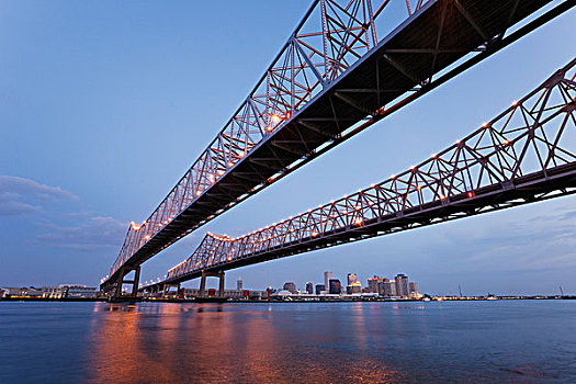 悬桁,桥,河,月牙状,城市,连接,密西西比河,新奥尔良,路易斯安那,美国