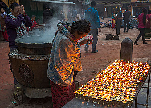 佛教,祈祷,黎明,博达哈大佛塔,加德满都,尼泊尔,亚洲