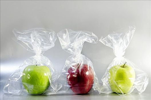 三个,苹果,塑料袋