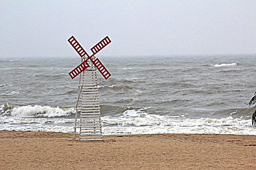 北戴河,海边,渔船,游客,雕塑,风车