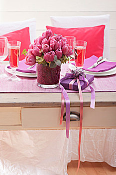 节日餐桌,郁金香,礼物,葡萄酒
