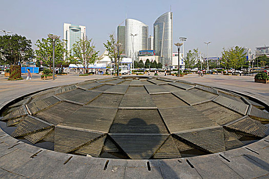 武汉光谷广场