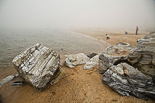 北戴河,沙滩,雾,天气,安静,石头,观赏石,海浪