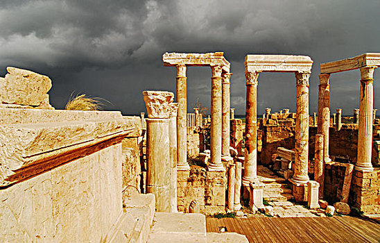 libya,leptis,magna,ruins,of,the,amphitheatre,by,sea,unesco,world,heritage,site