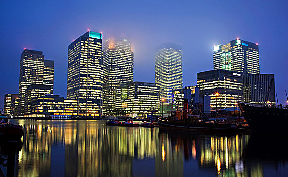 金丝雀码头,写字楼,金融中心,高层建筑,消失,薄雾,港区,伦敦,英格兰,英国,欧洲