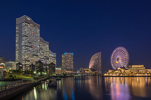 日本横滨城市夜色