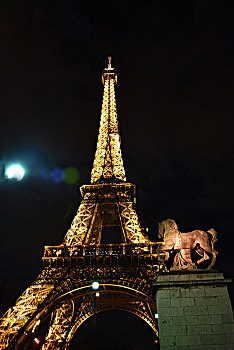 法国巴黎埃菲尔铁塔夜景风景