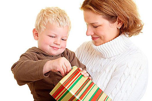 小,男孩,打开,礼物,母亲