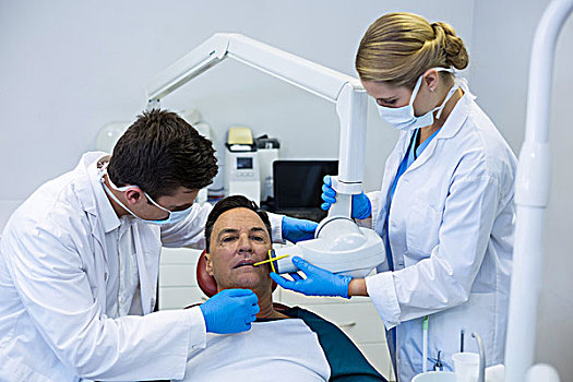 牙医,检查,男患者,工具,诊所