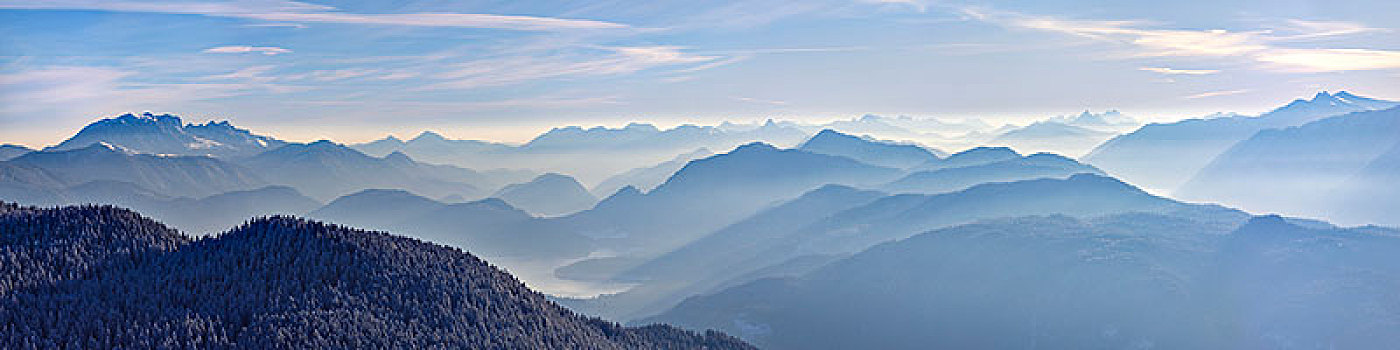 阿尔卑斯山,全景,日出,晨雾,山谷,山峰,左边,仰视,局部,湖,瓦尔幸湖,远处,右边
