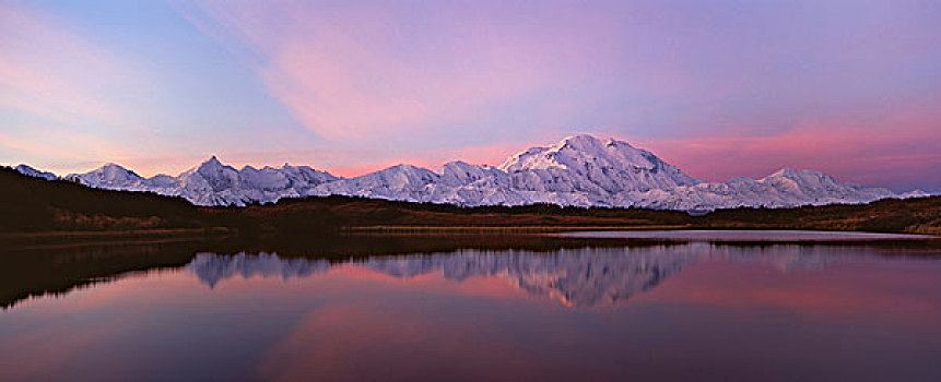 日落,麦金利山,德纳里峰国家公园,阿拉斯加,反射