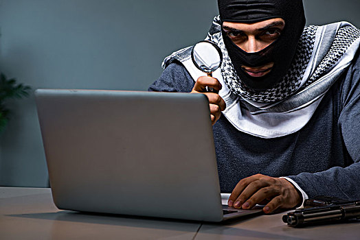 黑客,戴着,巴拉克拉法帽,面具,黑客攻击,电脑