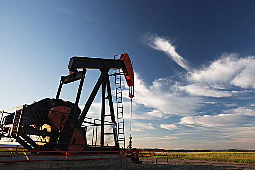 石油井架,日出,彩色,云,蓝天,绿色,地点,艾伯塔省,加拿大