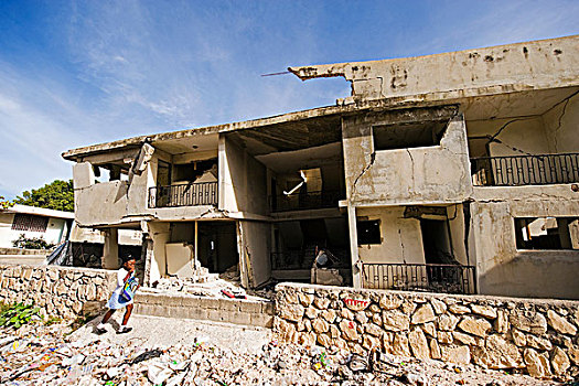 haiti,port,au,prince,destroyed,home