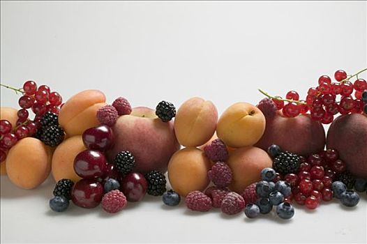 水果静物,有核水果,浆果