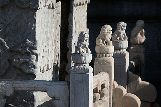 北京故宫望柱石狮