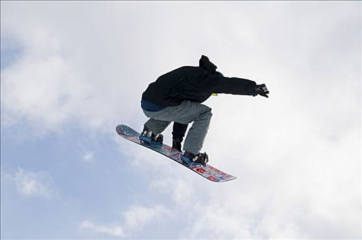滑雪板玩家,跳跃,正面,蓝天,云,太阳