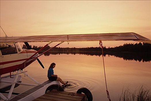 女性,独木舟浆手,坐,水上飞机,英里,湖