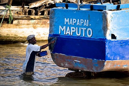 莫桑比克,马普托,一个,男人,船,清新,外套,涂绘,乡村,挨着,首府,喧闹,魅力,港口,城市,人口,惬意