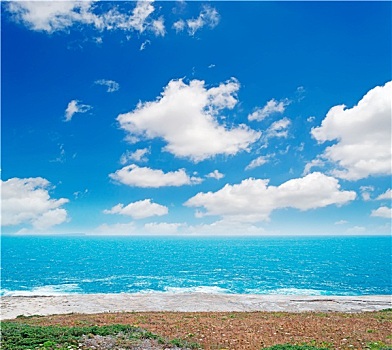 白云,蓝色海洋