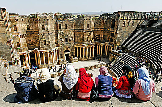 女孩,头巾,坐,楼梯,礼堂,罗马,剧院,波斯拉,叙利亚,亚洲