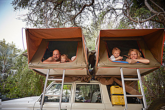 家庭,睡觉,帐篷,上面,越野,交通工具,纳米比亚